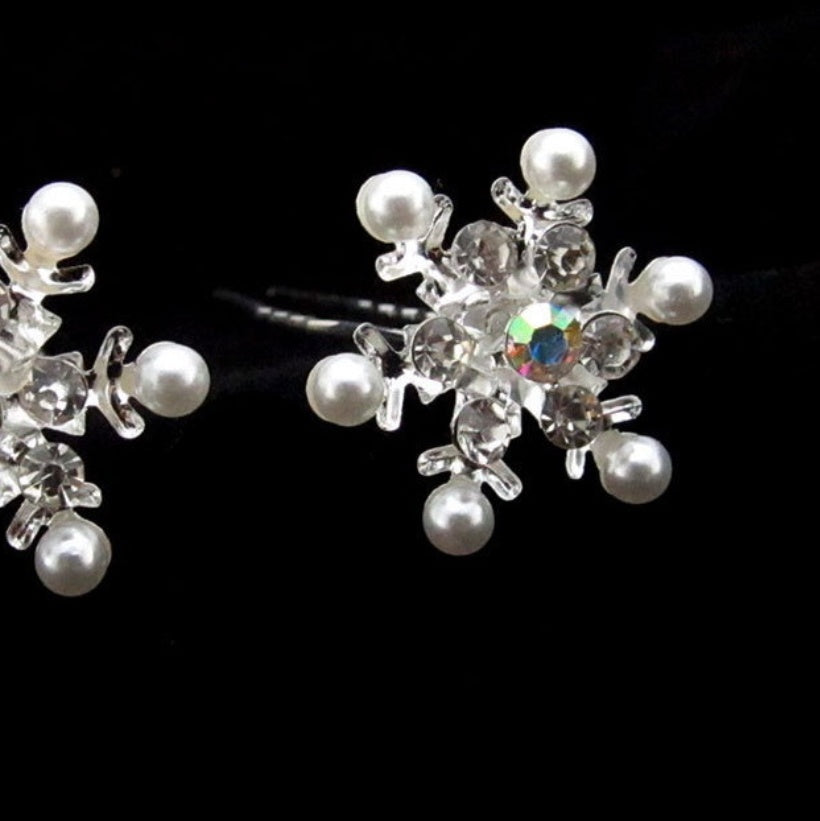Snowflake style with drill hairpin