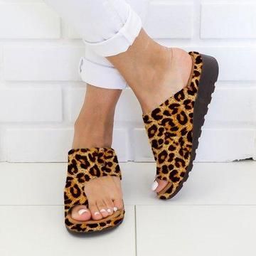 Hotseller Wedge sandals Light weight Bottom Cheap price