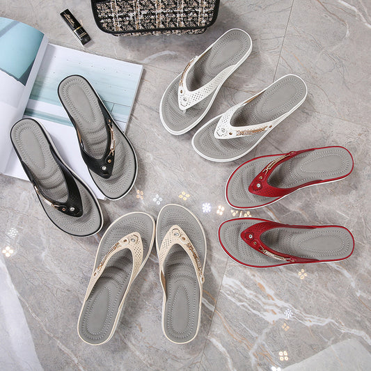 Metal buckle beach net red sandals