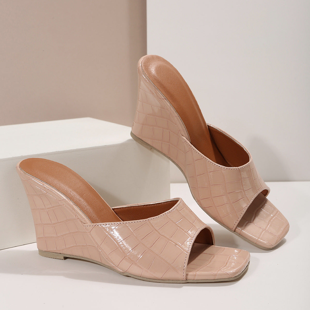 Women's Wedge Sandal One-strap Roman-style Plaid Textured Sandals