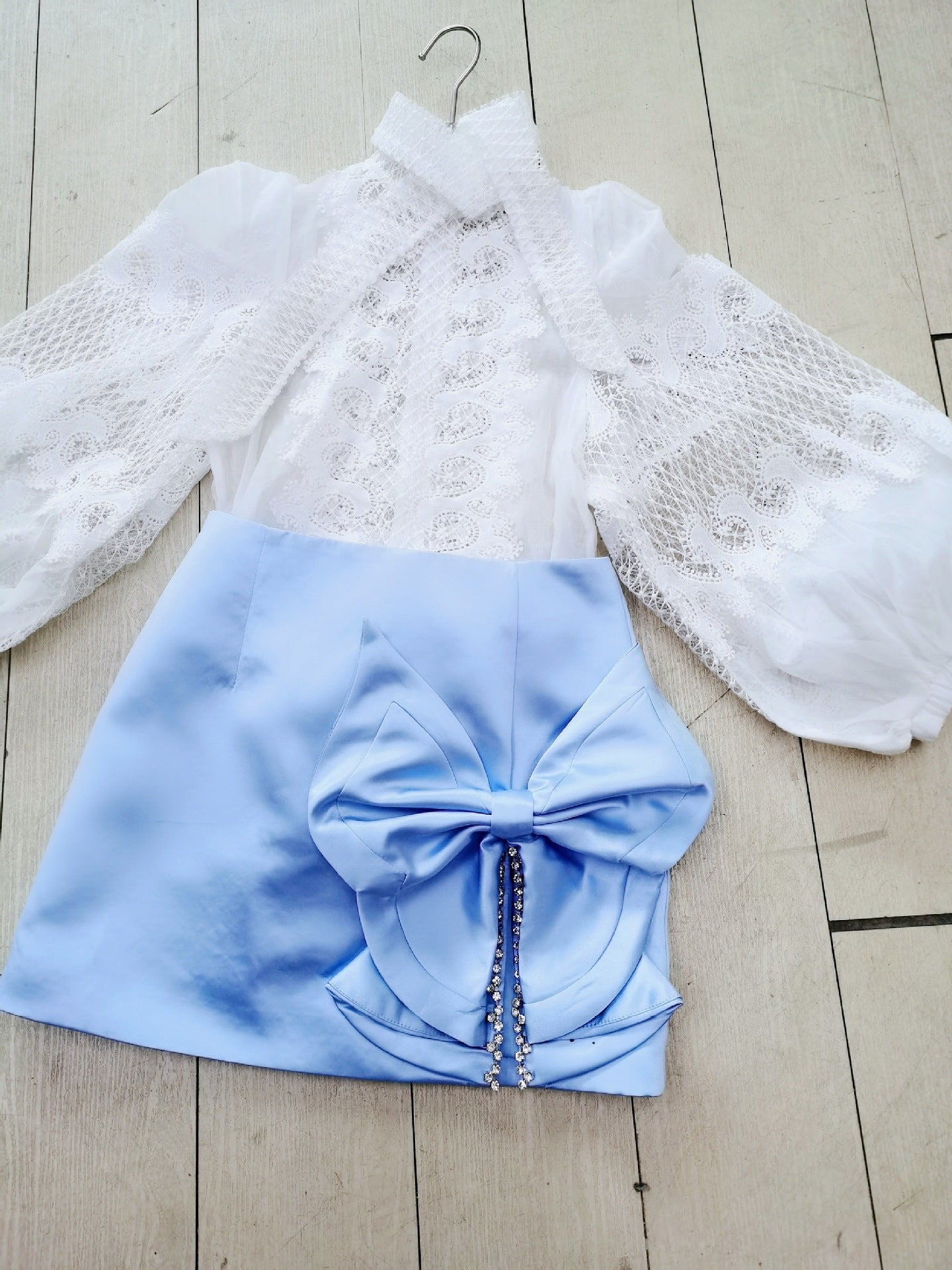 New Super Versatile Exaggerated Bow Skirt