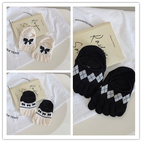 New Cute Cartoon Non-slip Breathable Five-toed Socks