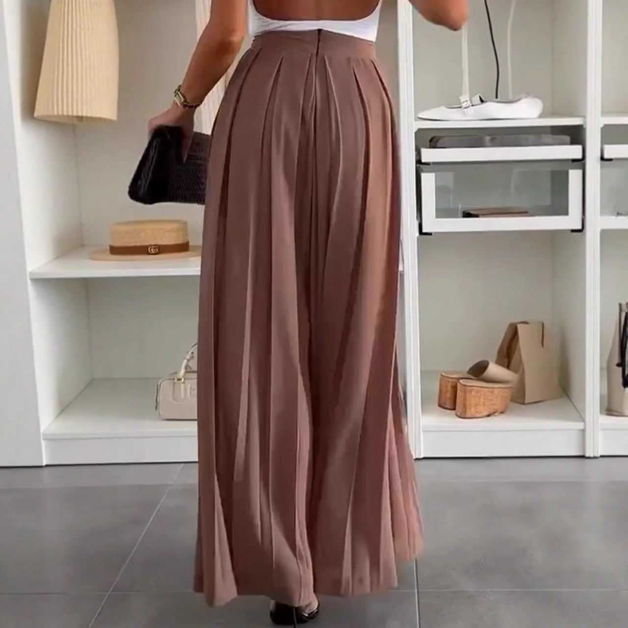 Women's Solid Color Casual Loose Pleated Skirt