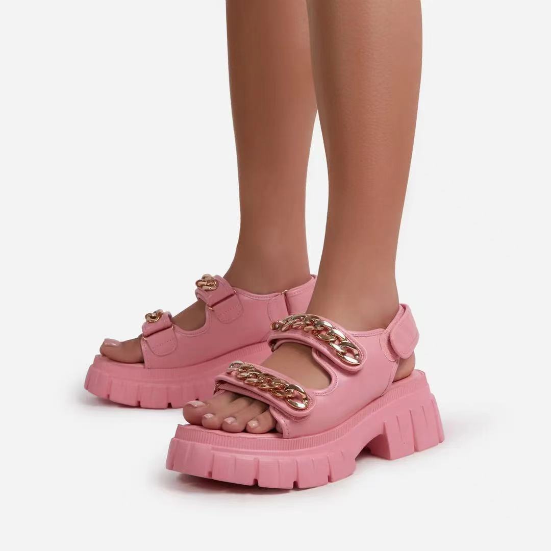 Fashion Platform Sandals With Metal Cufflinks
