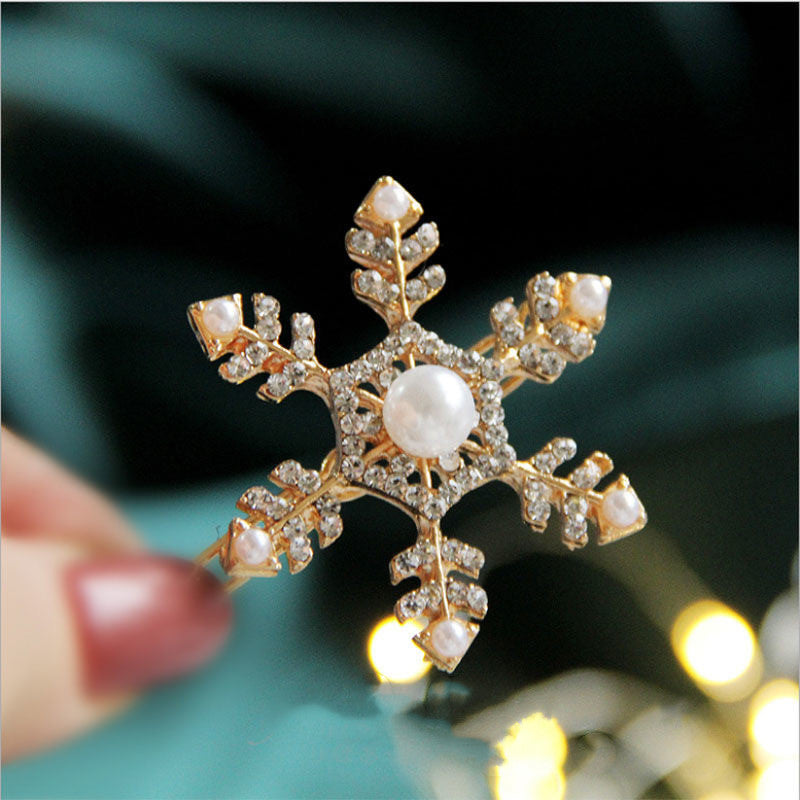 Diamond hairpin simple and versatile snowflake hairpin