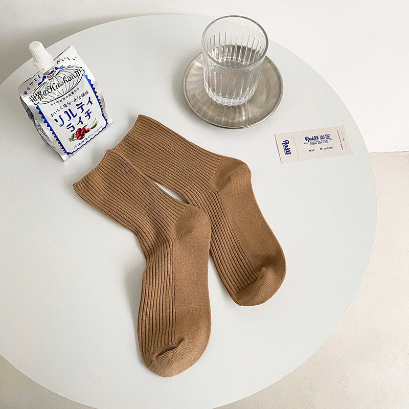 Women's Double Needle Vertical Strip Solid Color Medium Tube Pile Socks
