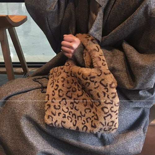 Plush Leopard Print Portable Chain Shoulder Messenger Bag