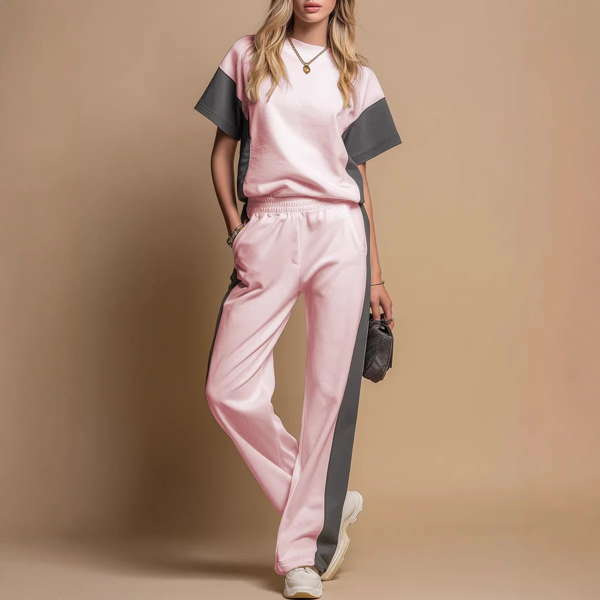 Stylish Minimalist And Relaxed Fit Womens Short Sleeve Set