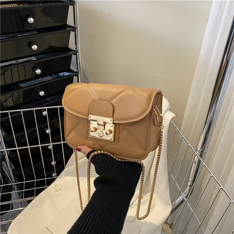 Versatile Chain Crossbody Bag Advanced Texture