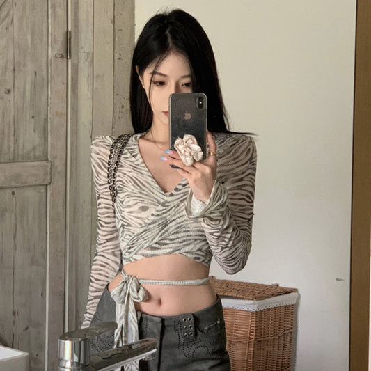 Sexy Lace-up Short Long-sleeve Top For A Spicy Sassy Look