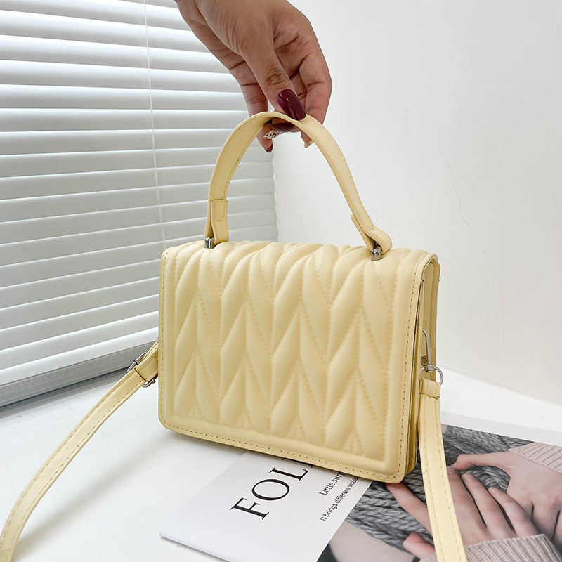 Soft Embroidered Thread Color Hand-held Messenger Bag