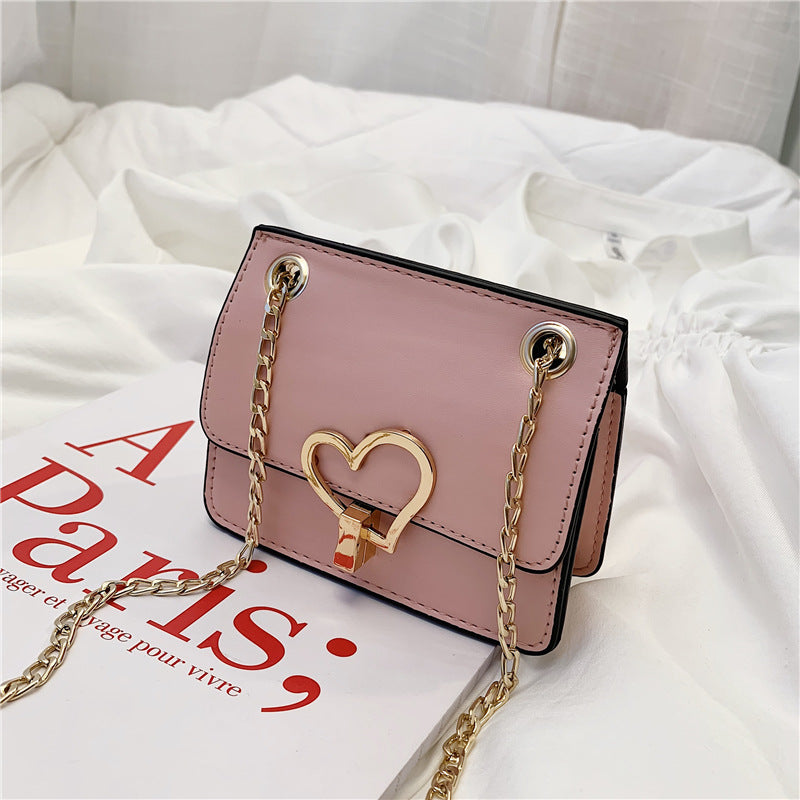 Children's Solid-color Shoulder Bag Fashion Love Hardware Decoration