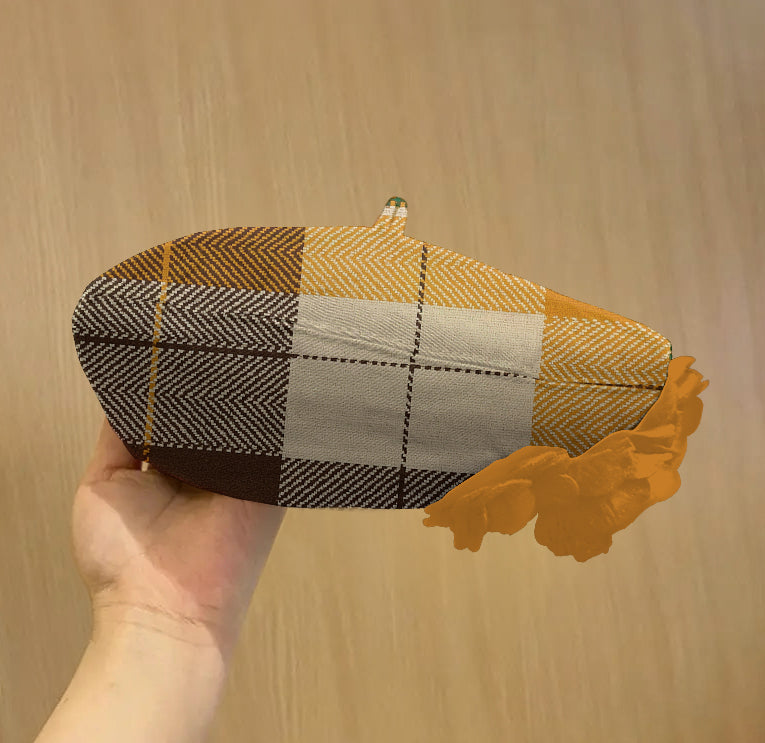 Sweet And Charming Little Hat For Ladies