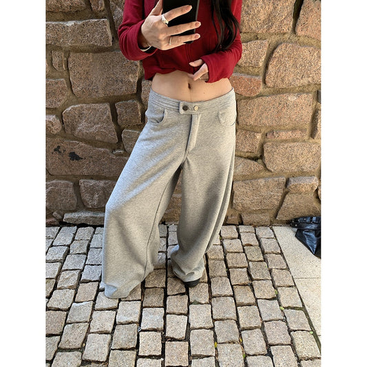Womens Casual Pants With A Sleek American-Style Design And A Curved Blade Cut