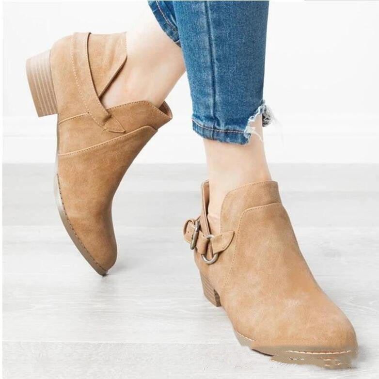Ladies' Leather Boots With Low Tube Belt Buckle