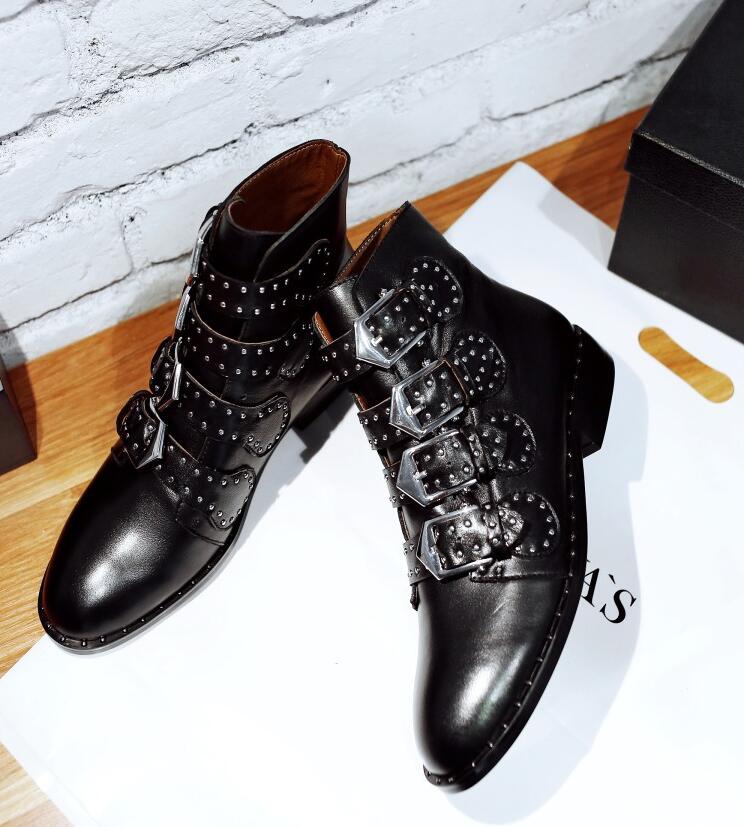 Women's New Thick-heel Rivet Low-top Martin Boots