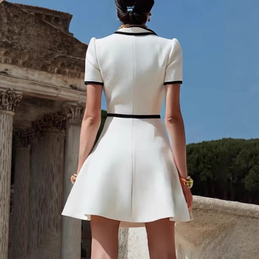 Black-trimmed Dress With A White Zipper Design