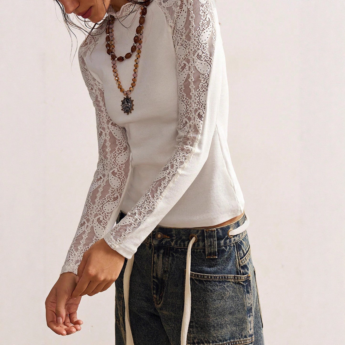 Women's Lace Hollow-out Long-sleeved Top