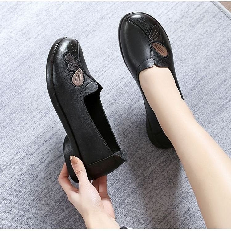 Women's Non-slip Flat Bottom Comfort Leather Shoes