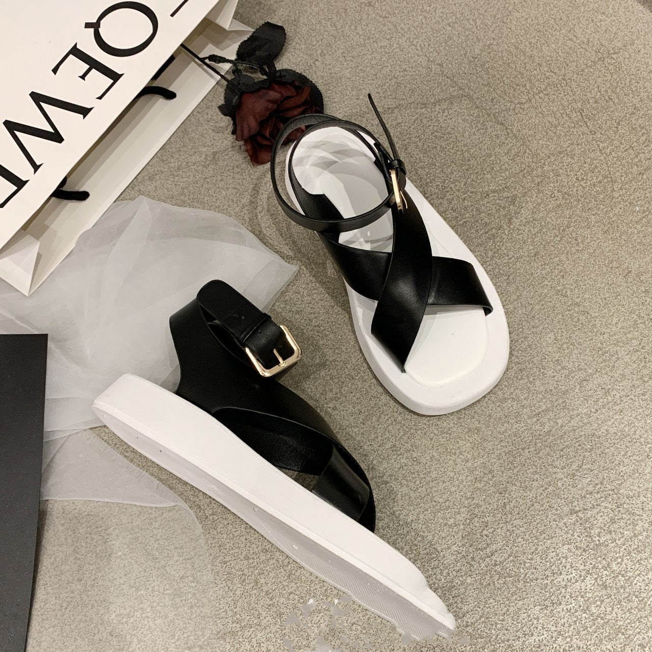 New Net Celebrity Fairy Style Student Fashion Platform Platform Roman Beach Shoes