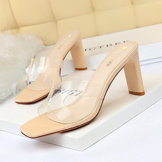 One-line cut high heel sandals
