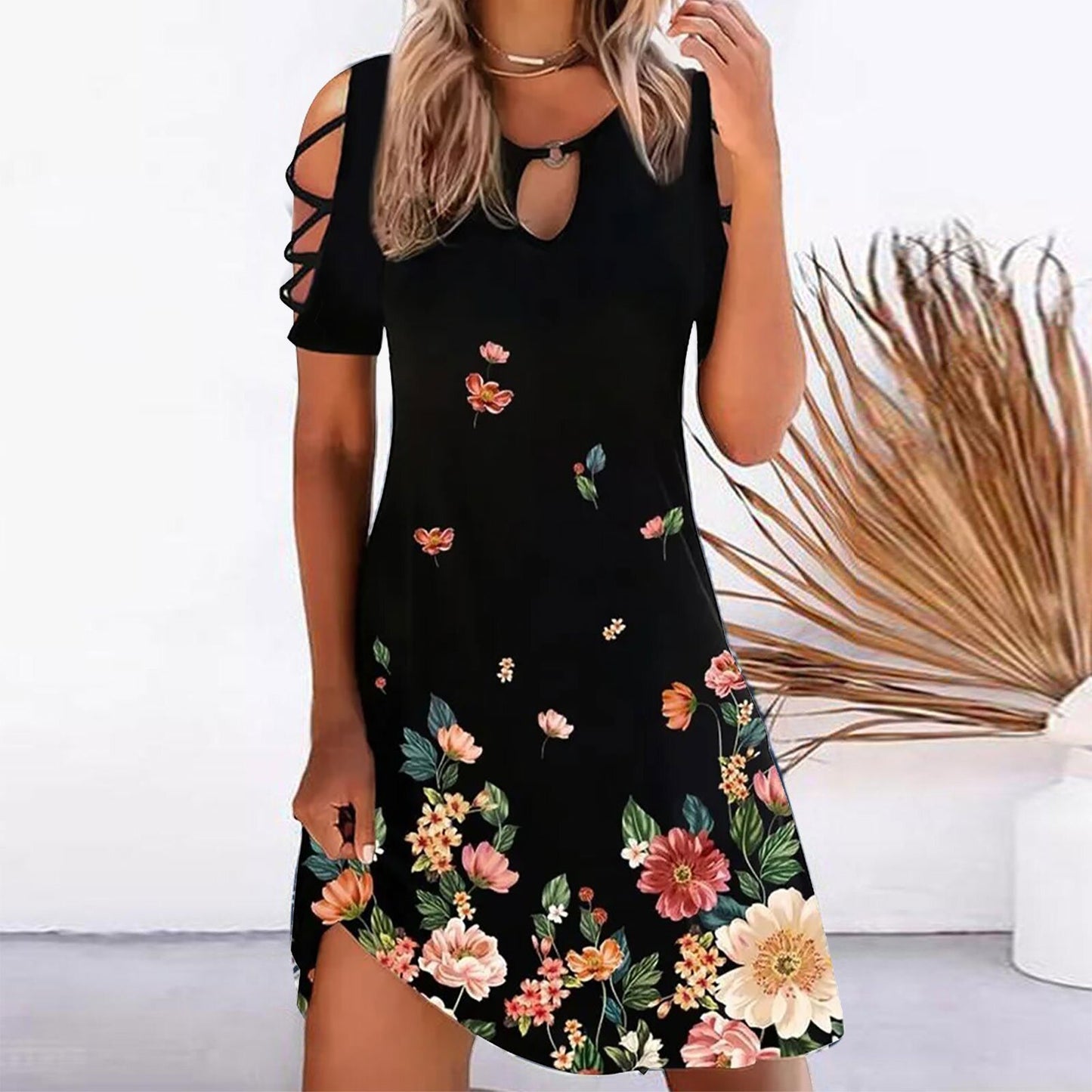 Womens Printed Short-Sleeve Off-Shoulder Casual Vacation Cinched Dress