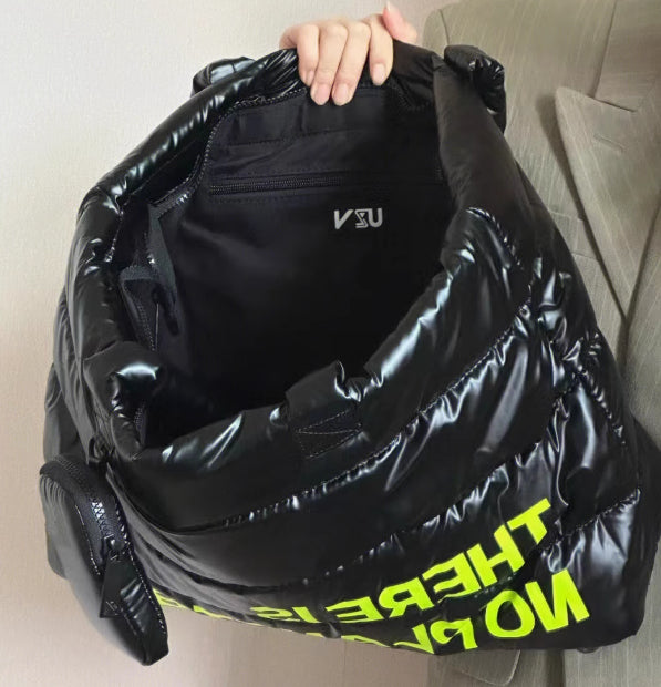 Cool Large Capacity Computer Shoulder Bag