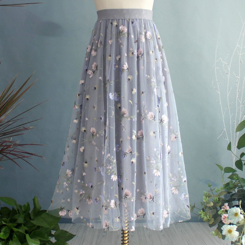 Women's Fashion Drape Multi-layer Mesh Skirt