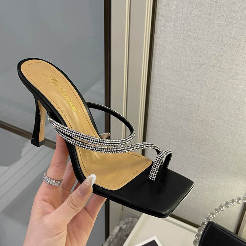 Ladies' New Style Sandals And Slippers With Rhinestone Flip-flops