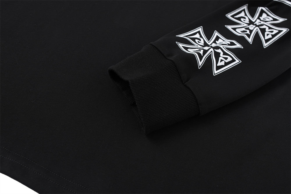 Løs afslappet pullover med designfølelse