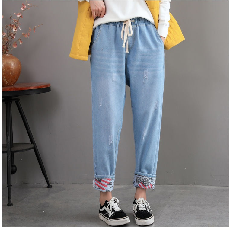 Large Size Loose Fit Trousers With Holes And Small Feet
