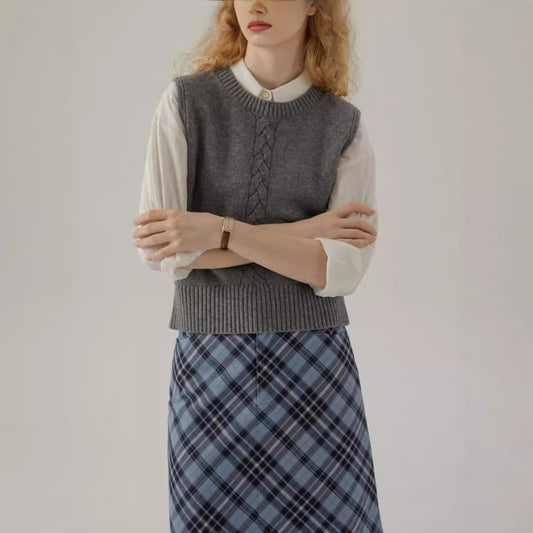 French Retro Gray Round-collar Twist Knitted Vest