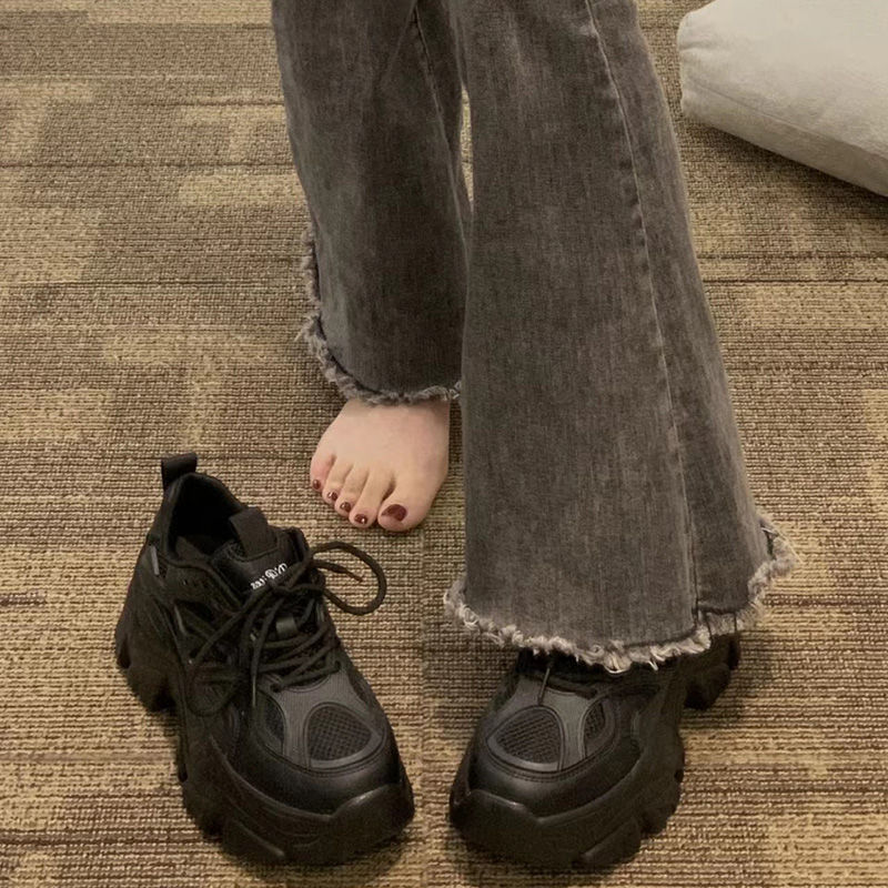 Look Tall Thick Bottom Fried Street Sneaker