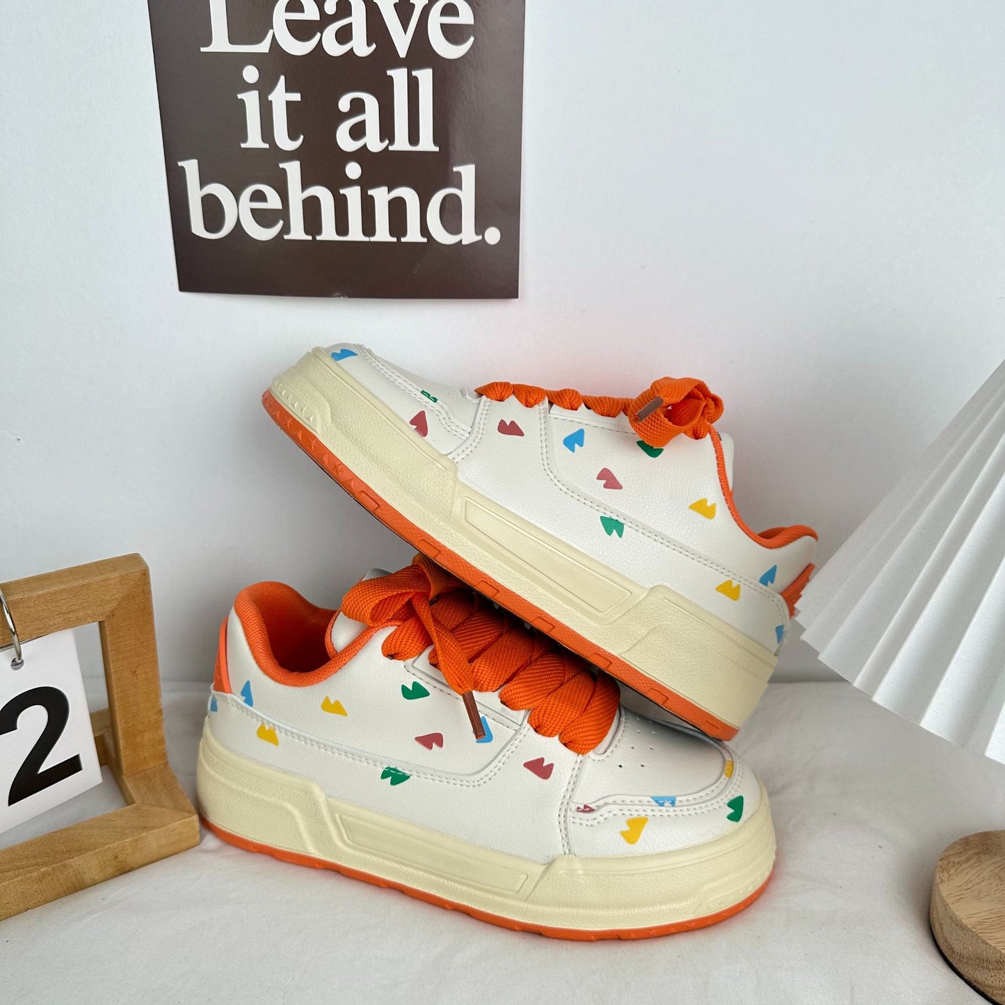 Nye Harajuku Blomstrede Lærredssneakers til Enhver Lejlighed