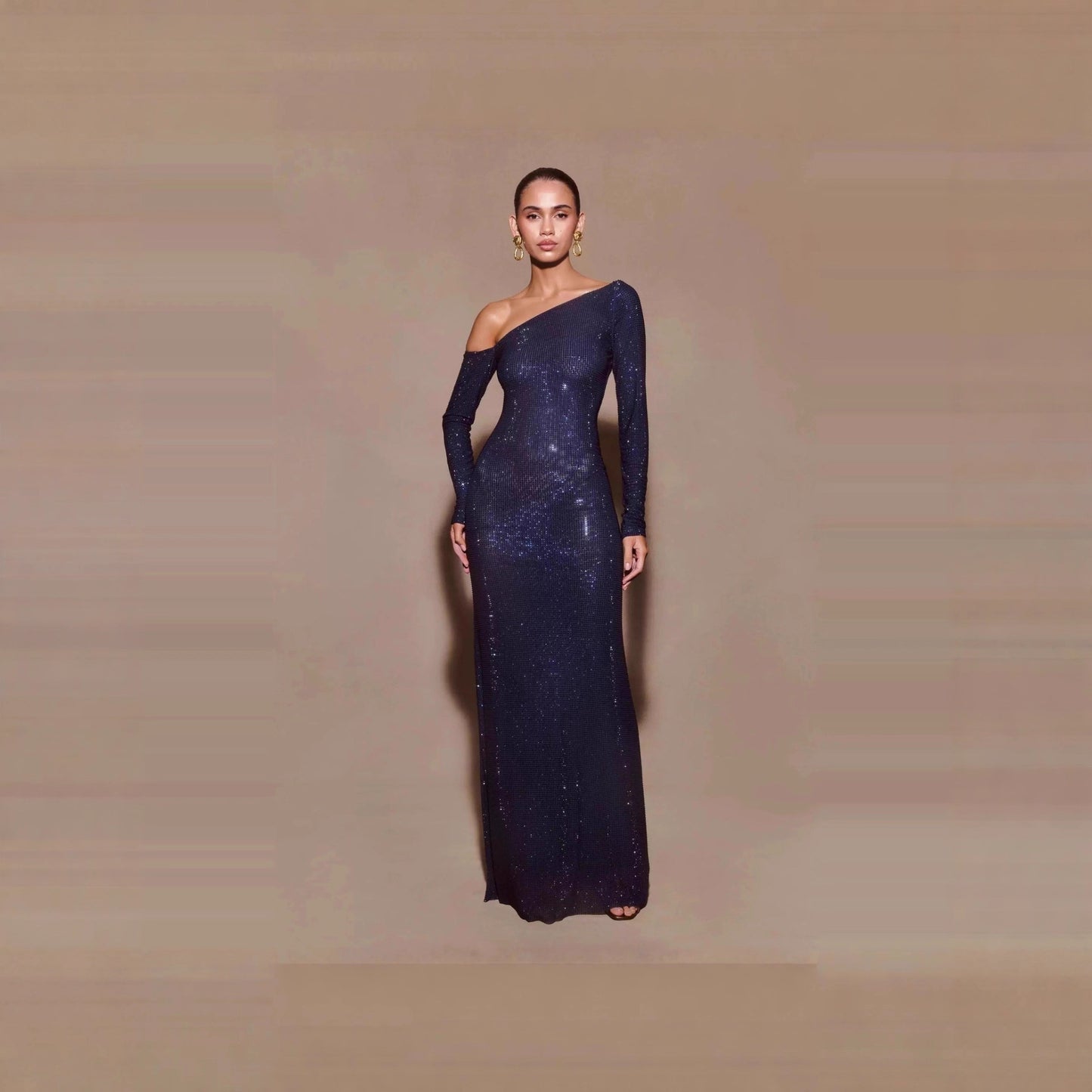 Irregular Off-shoulder Dress With A Romantic French Vibe