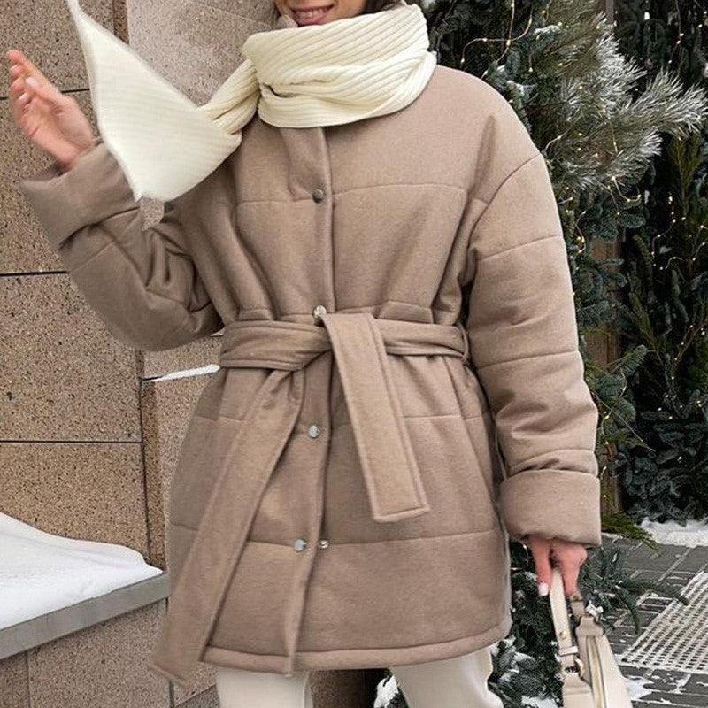 Önden Düğmeli Kadın Parka Kabanı