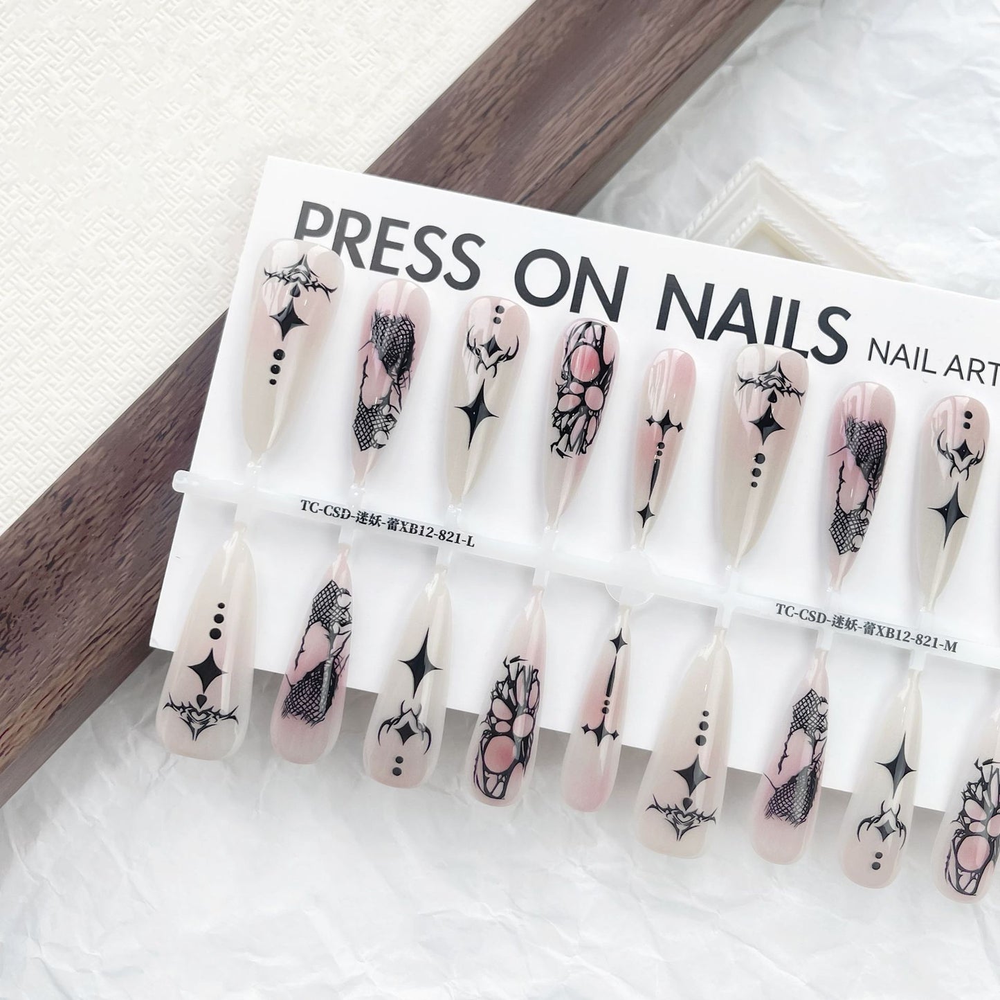 Y2g European And American Lines Lace Style Manicure Long Water Drops Glossy