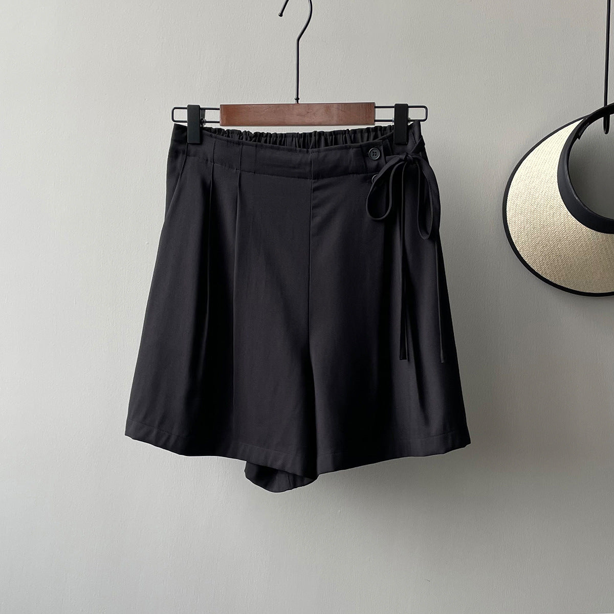 Women's Summer Lace-Up Niche Design High Waist Casual Shorts