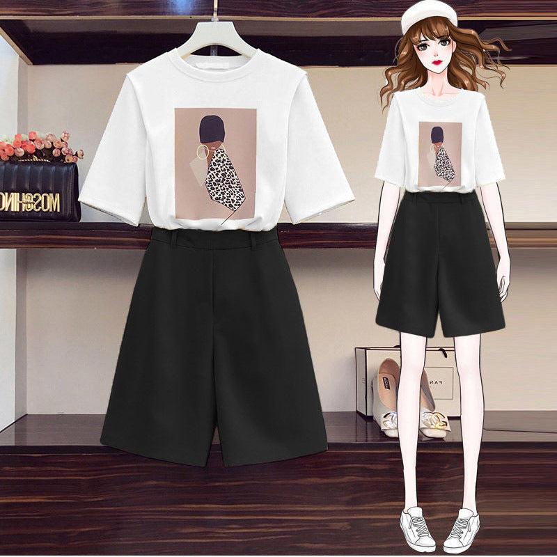 Fashionable T-shirt And Shorts Set Two Pieces