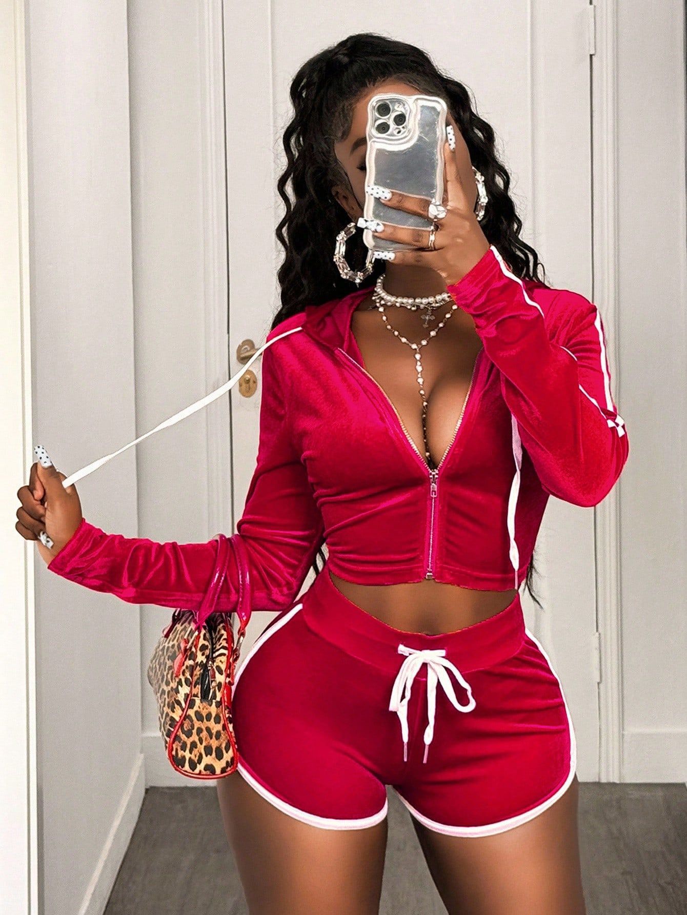 Autumn Fashion Women's Solid Color Long Sleeve Hooded Sport Shorts Set