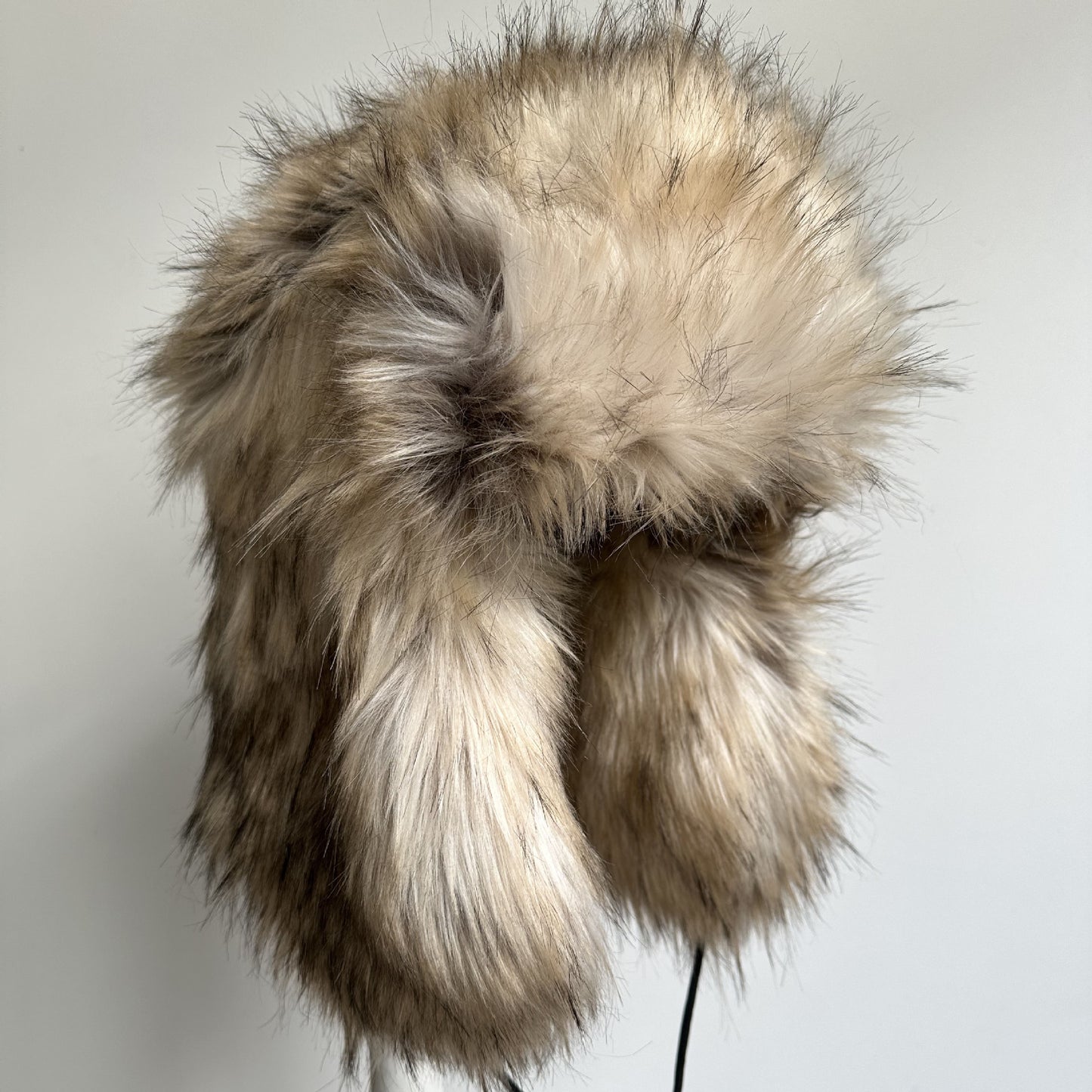 Outdoor Warm Thickened Earflap Hat With Integrated Fur And Fleece