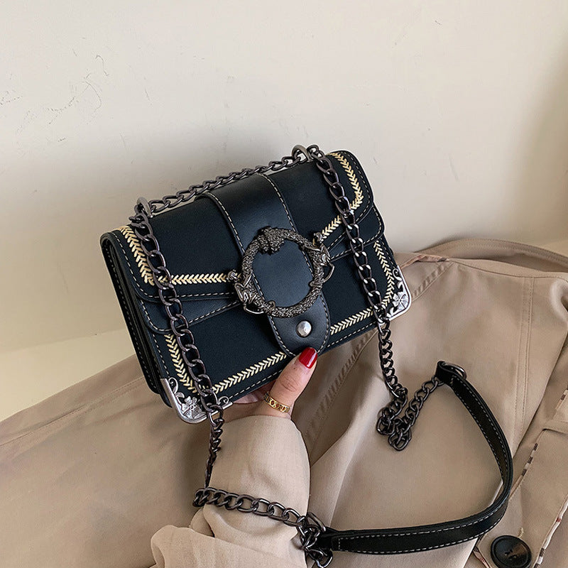 Fashionable French women's bag
