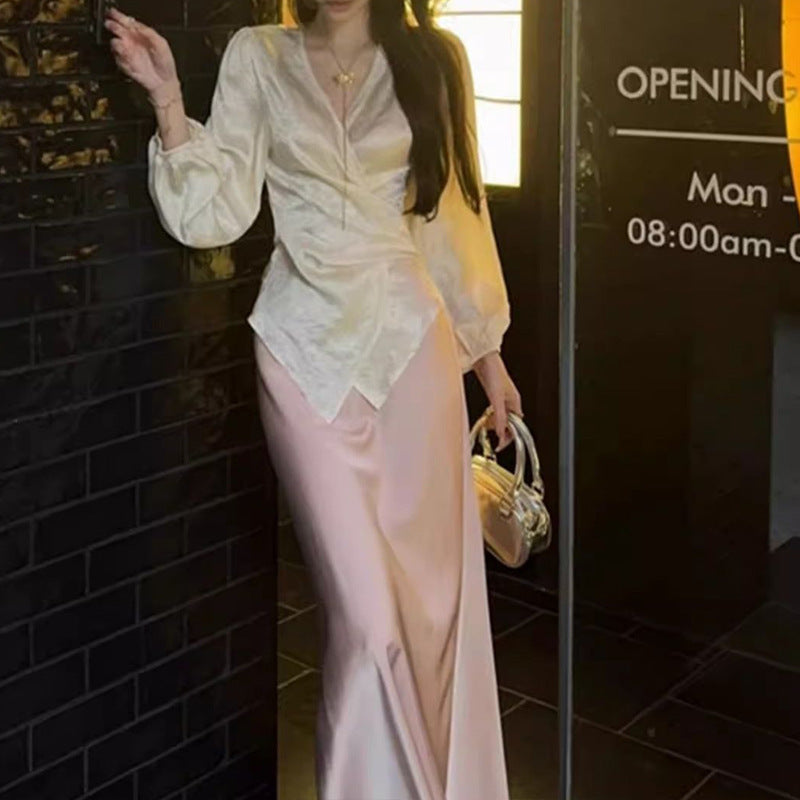 New Chinese-style V-neck Sophisticated Asymmetrical Top Paired With A Mermaid Skirt
