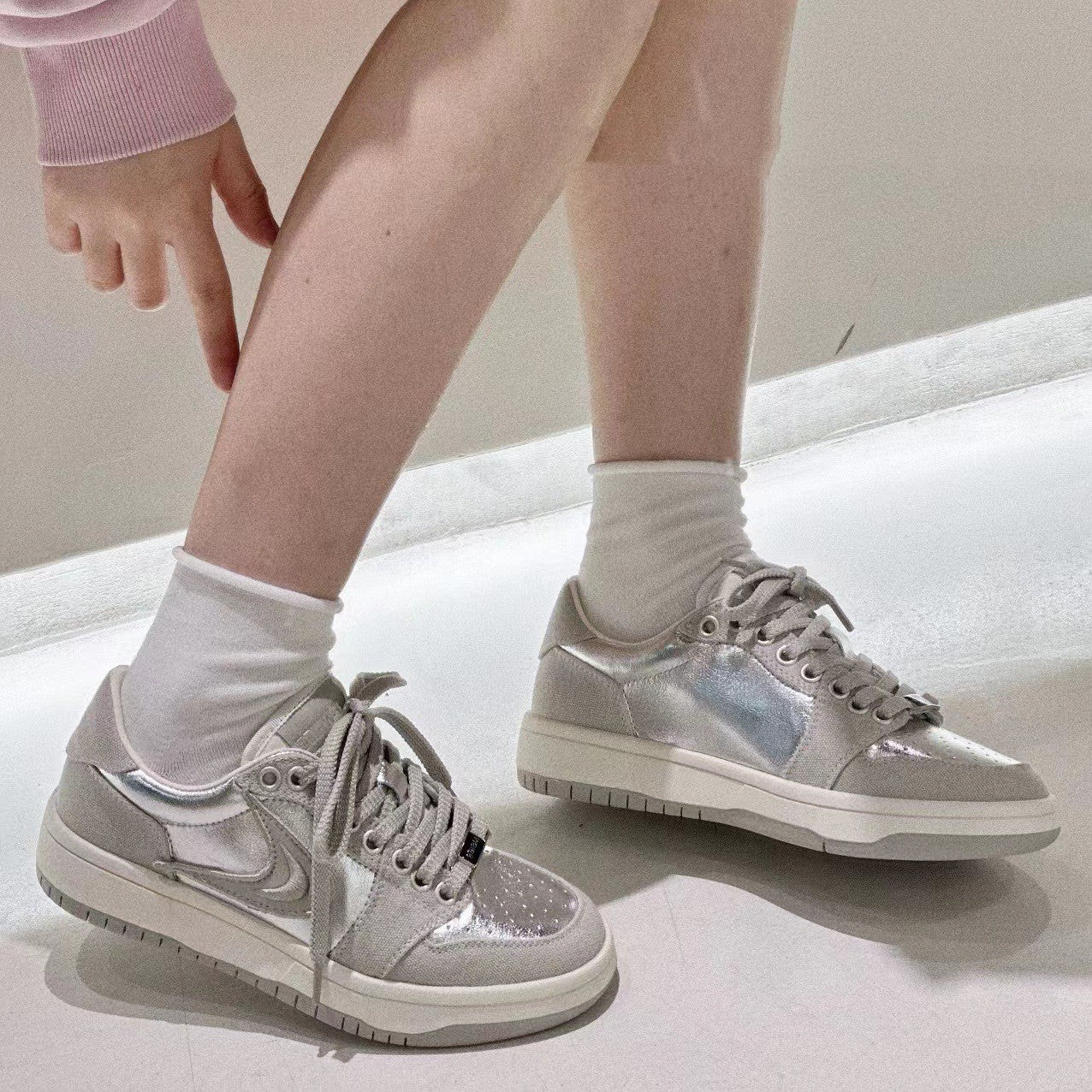 Design Breathable Flat Versatile Sports Casual Shoes