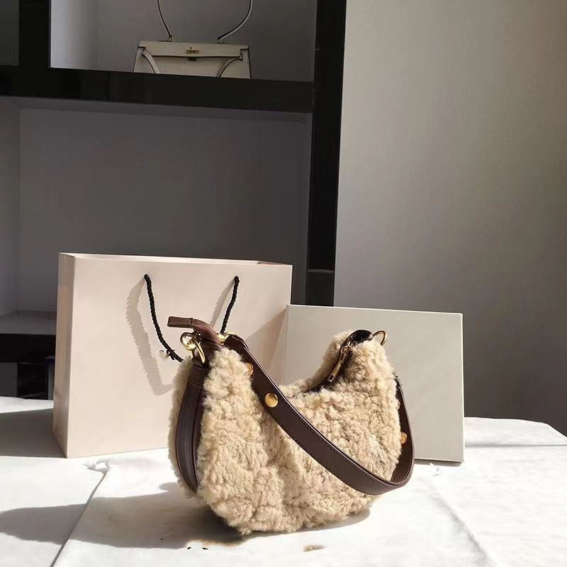 Fur One-piece Lamb Wool Saddle Bag Underarm Bag Plush Women's Bag
