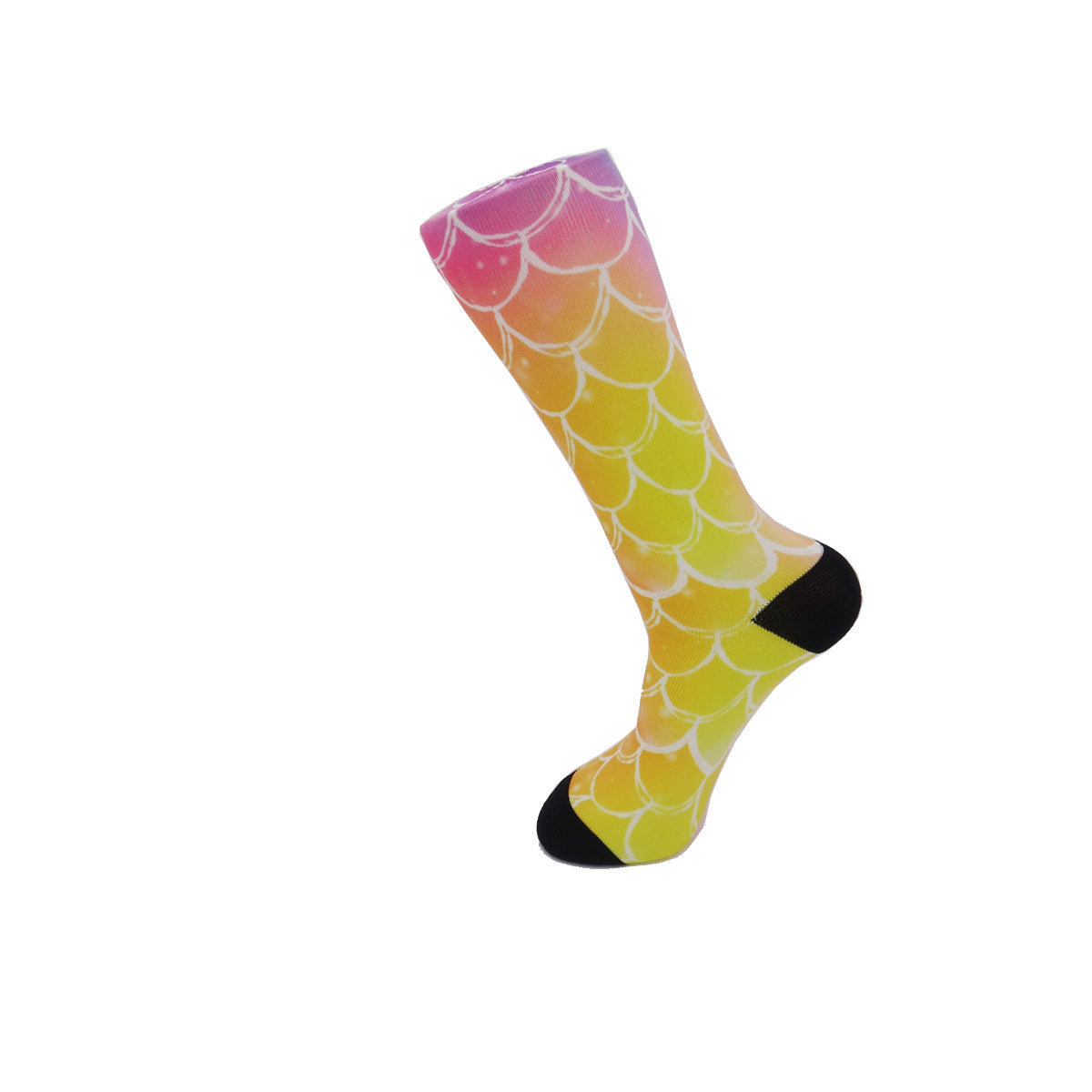 DIY Printed Socks With Fish Scale Pattern