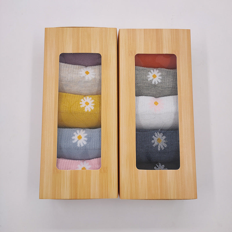 Of Gift Box Socks Women's Polyester Cotton Mid-calf Socks   5 Pairs