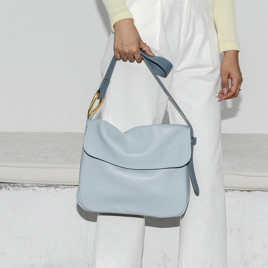Super soft large bag with simple wide shoulder straps and crossbody