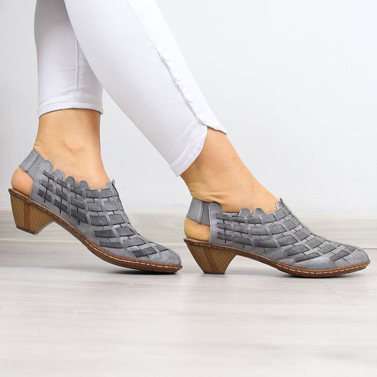 Cross-knit low-heel chunky heel colorblock sandals