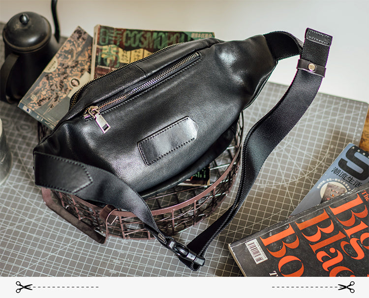 Black Casual Leather Men's Chest Bag